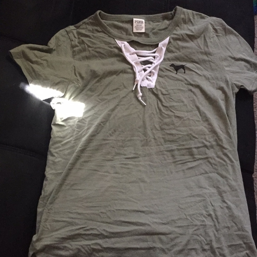never worn Pink - Victoria’s secret laced up top.
